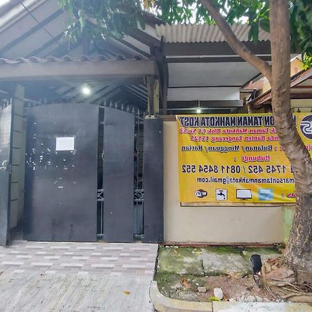 Marson Taman Mahkota Syariah Residence Redpartner Тангеранг Экстерьер фото